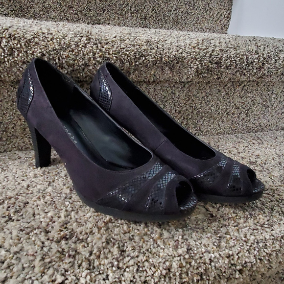 Apostrophe Black Open-toe Heels - Picture 1 of 8